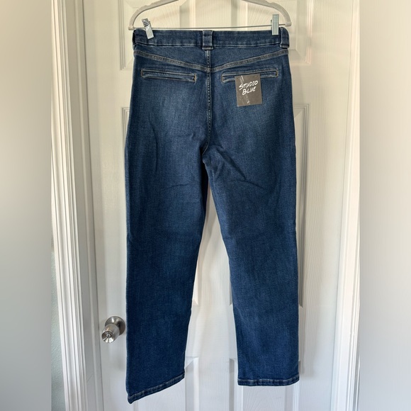 Studio Blue Jeans. NWT size 8/29. - Picture 2 of 4